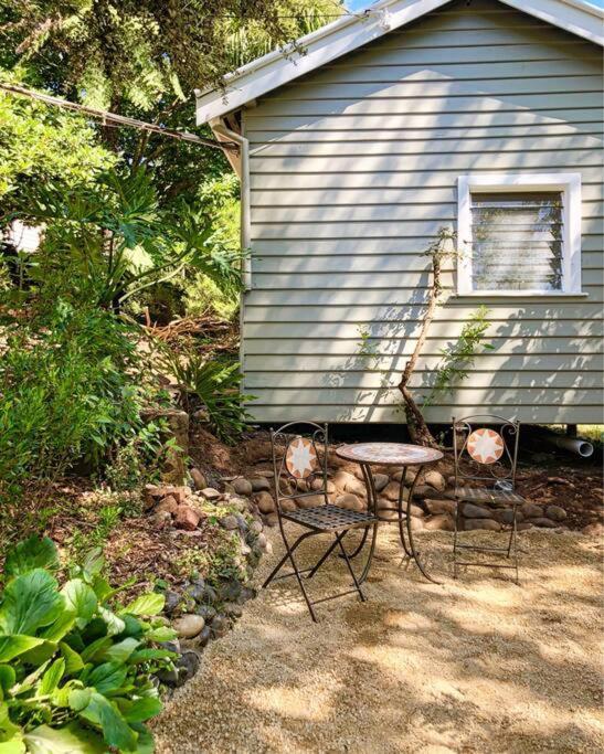 Harrys House Warburton - Peaceful Riverside Cottage In The Perfect Location Экстерьер фото