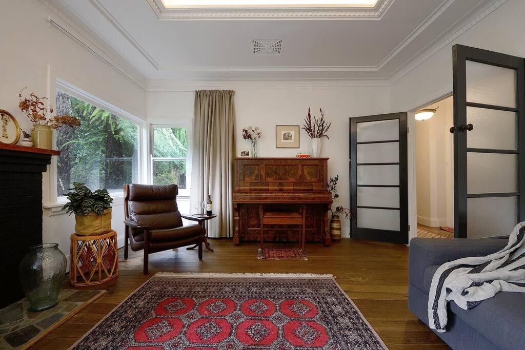 Harrys House Warburton - Peaceful Riverside Cottage In The Perfect Location Экстерьер фото