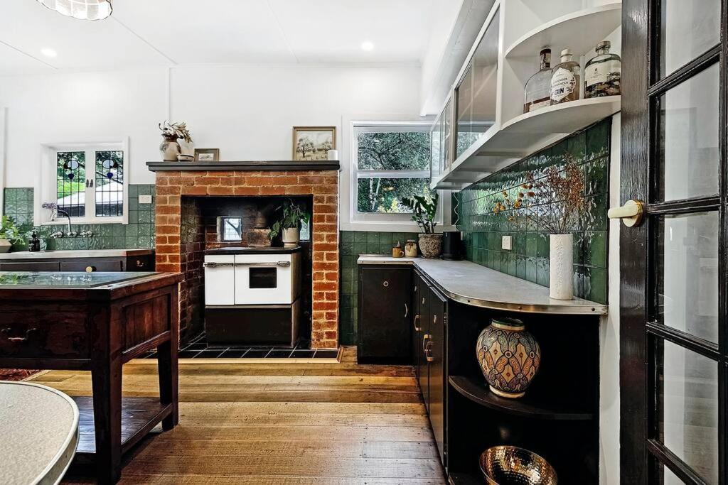 Harrys House Warburton - Peaceful Riverside Cottage In The Perfect Location Экстерьер фото
